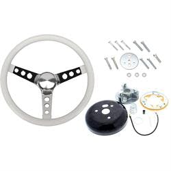 Grant 838W Classic Series Steering Wheel w/Install Kit