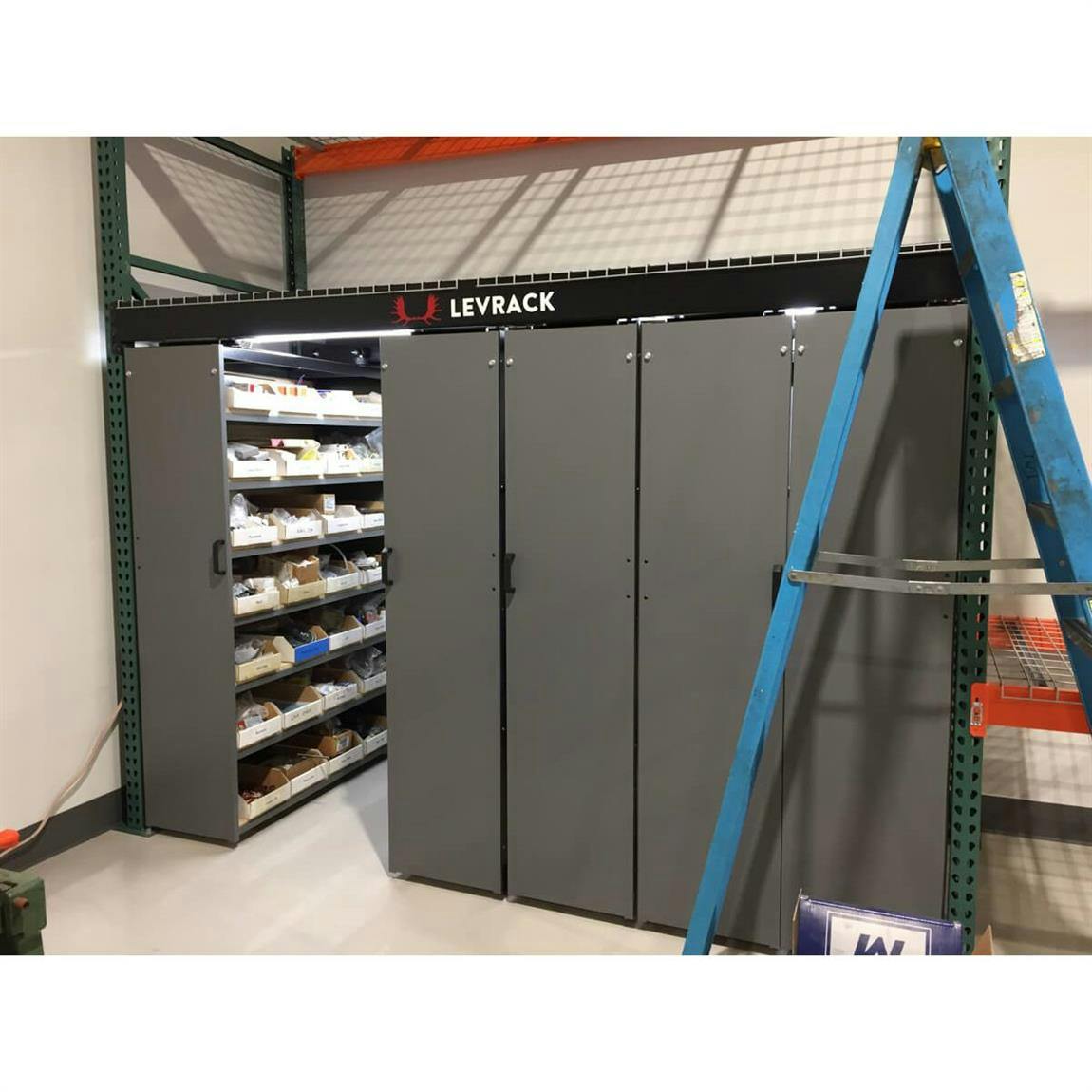 Levrack The 10-Foot Levrack, 8,500 lbs. Capacity, Stealth Gray