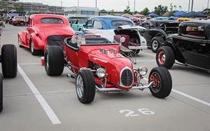 Cross Steering vs. Traditional Steering