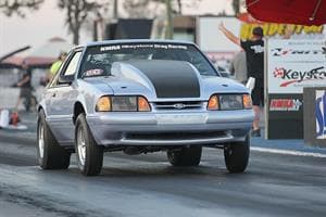 Drag Racing Calculator | 1/4 Mile & 1/8 Mile ET, MPH, and Horsepower