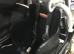 How to Choose a Racing Harness