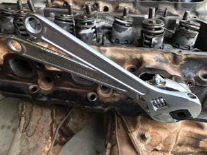 How to Use a Stud Extractor Tool