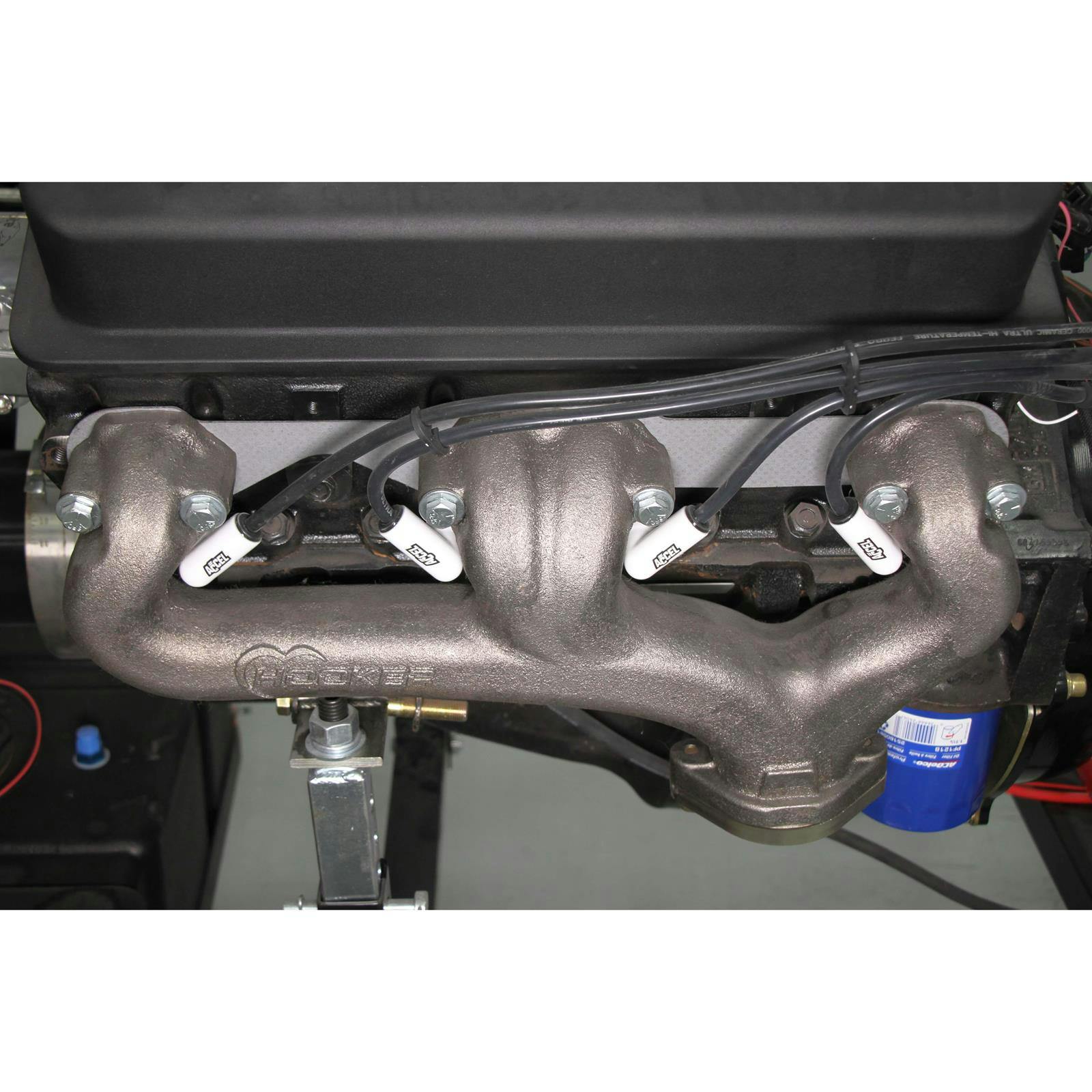 Hooker 8527HKR S/B Chevy Exhaust Manifolds, D-Port, Natural