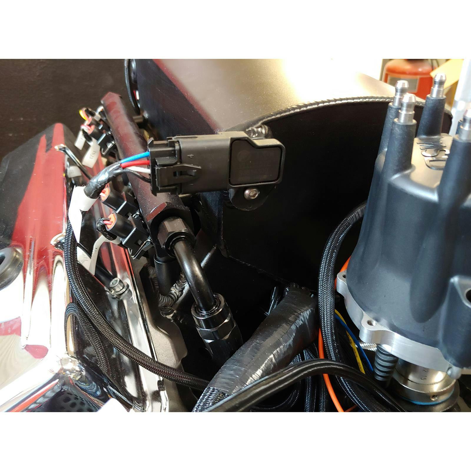 FiTech 38301 Ultra Ram SBC EFI, 600 HP