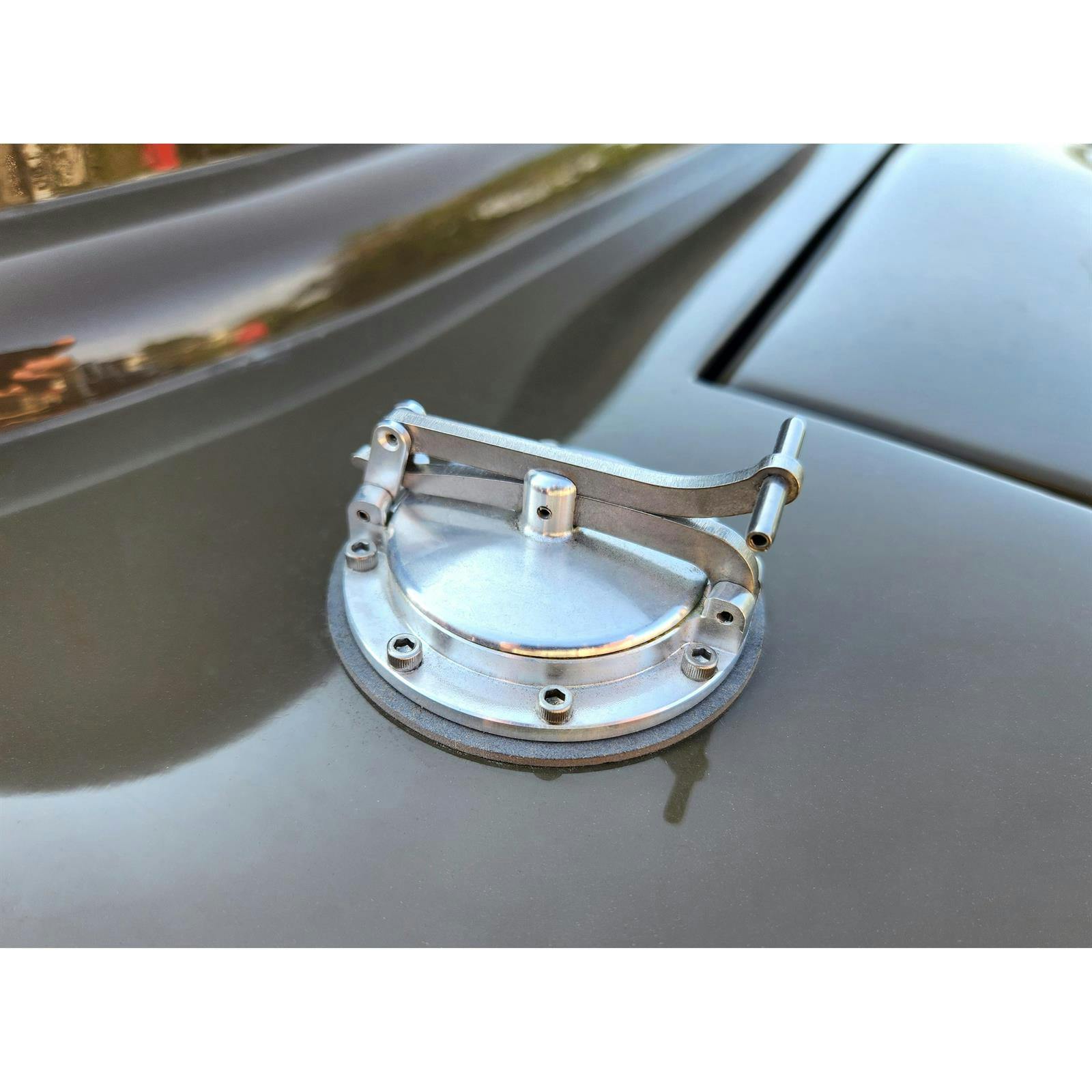 Large Positive Locking Flip-Up Gas Cap, Fender Fuel Filler Neck