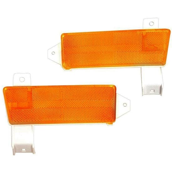 Dynacorn L70F Lower Fender Lamps, Pair, 70 Chevelle/El Camino