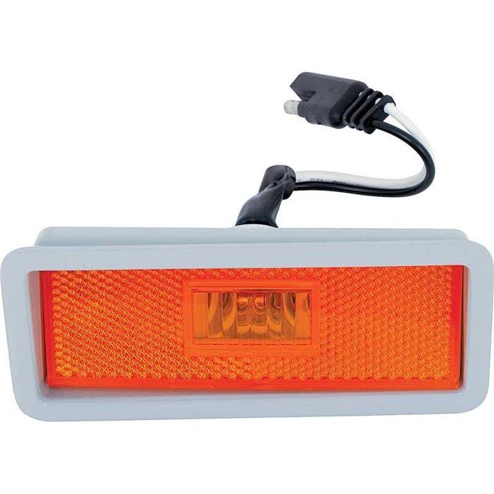 OER MB1791 1970 Plymouth Road Runner Front Side Marker Assy RH