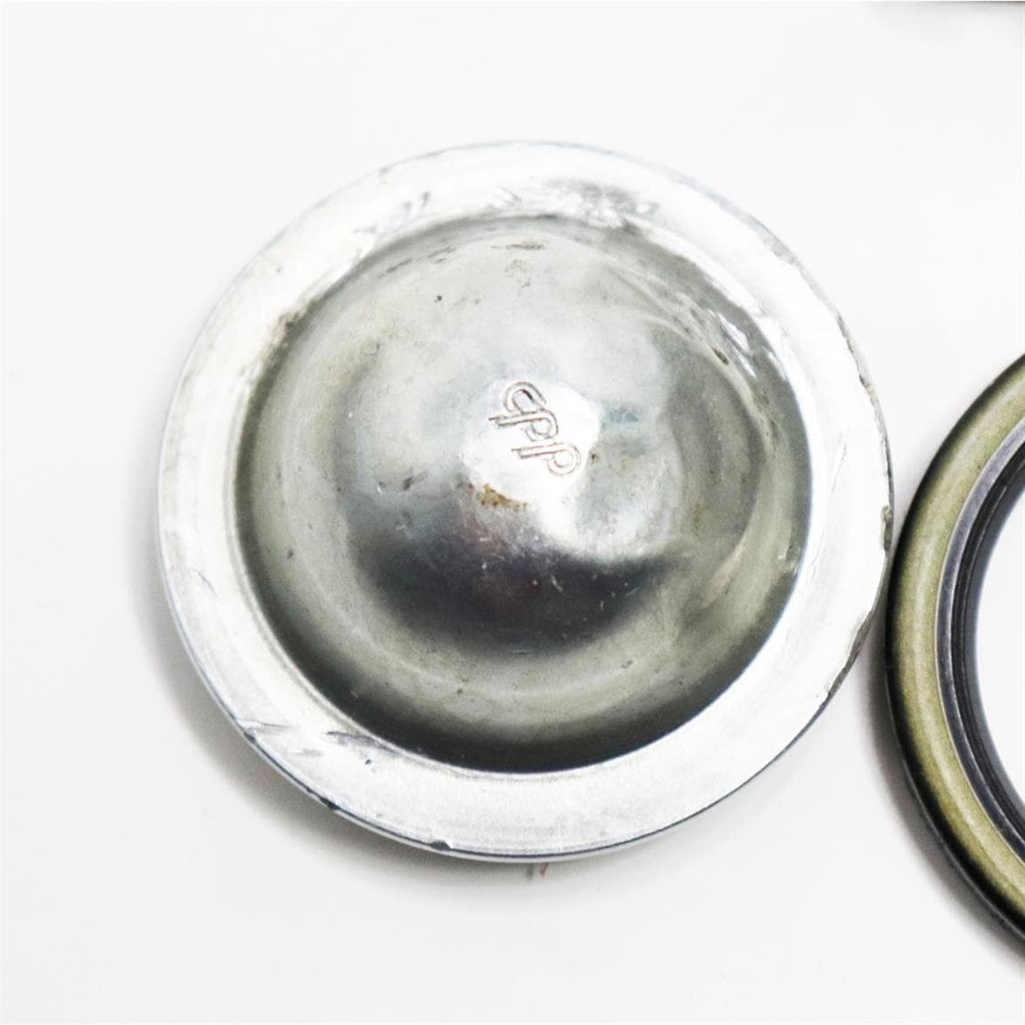 Damaged CPP 5564RBH-K 1955-64 Chevy Car Roller Bearing Hub Kit